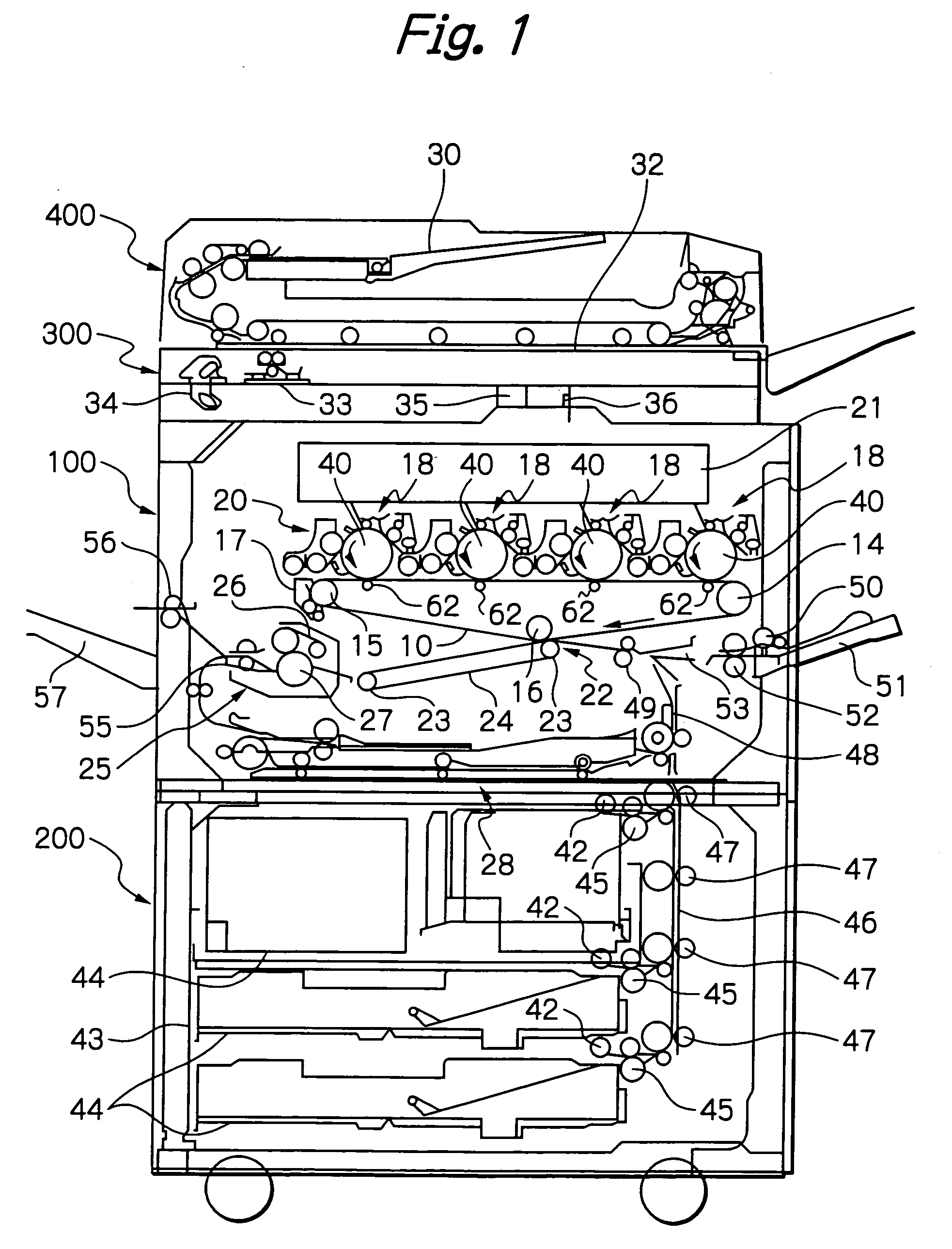 Tandem image forming device having a side-by-side arrangement of image forming sections