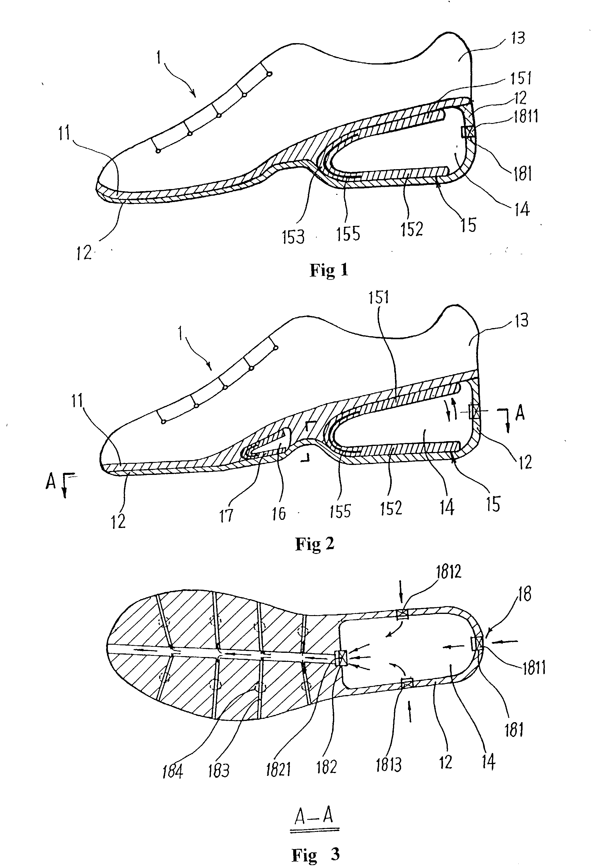Shoe with elastic sole
