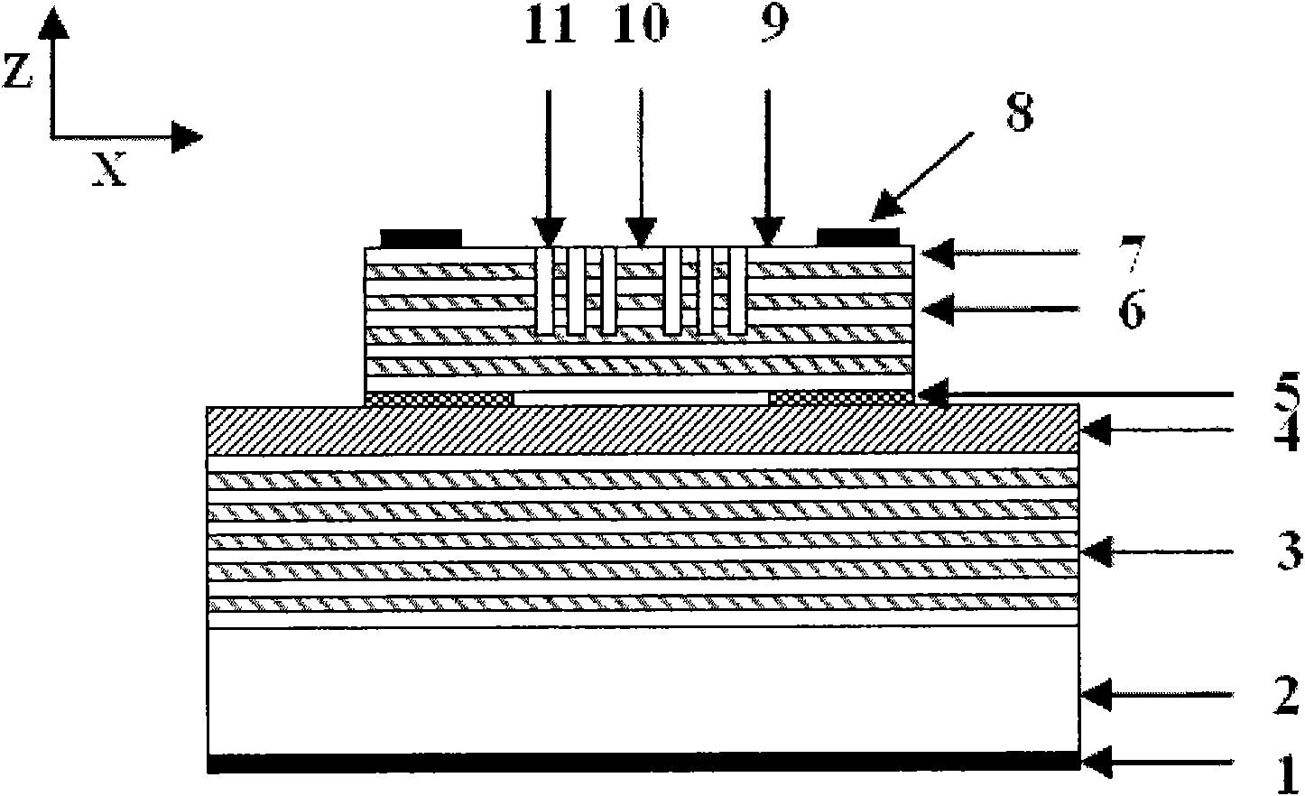 Photonic crystal vertical cavity surface emitting laser with single module, large power and low divergence angle