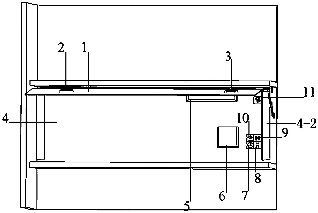 Device for constructing independent space on long-distance vehicle and using method of device