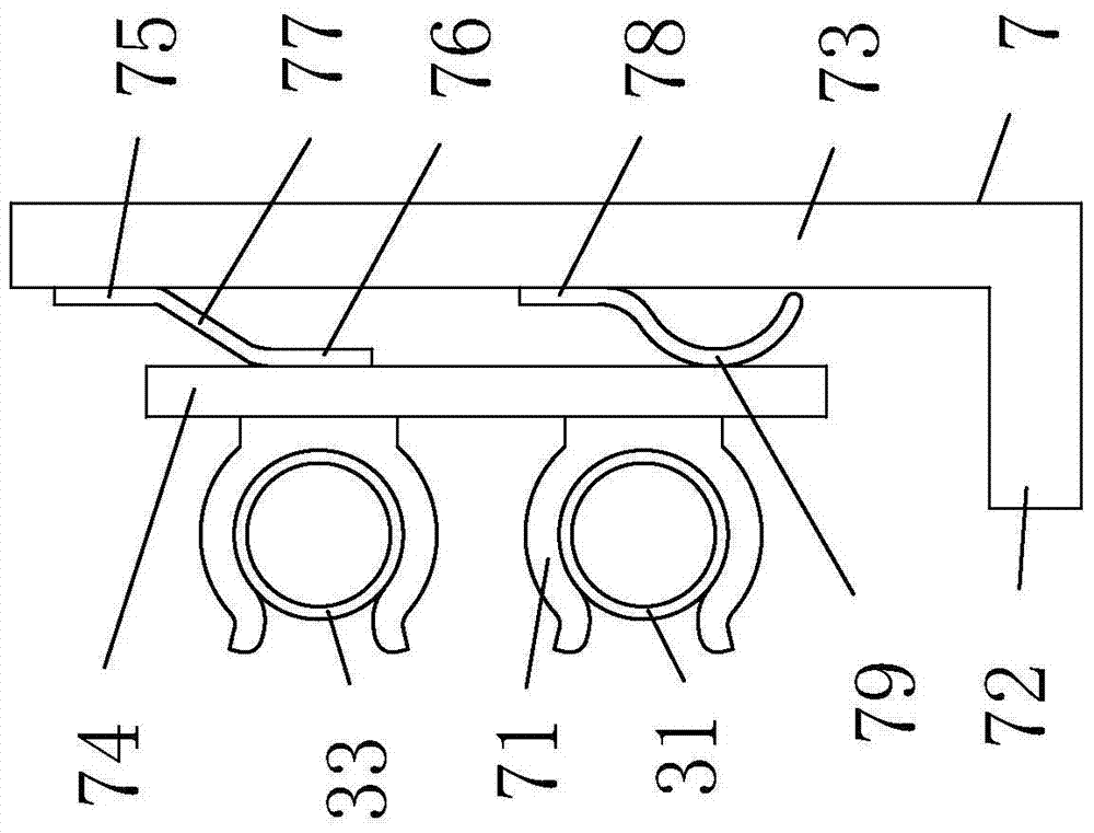 Installation structure of compressor and powertrain