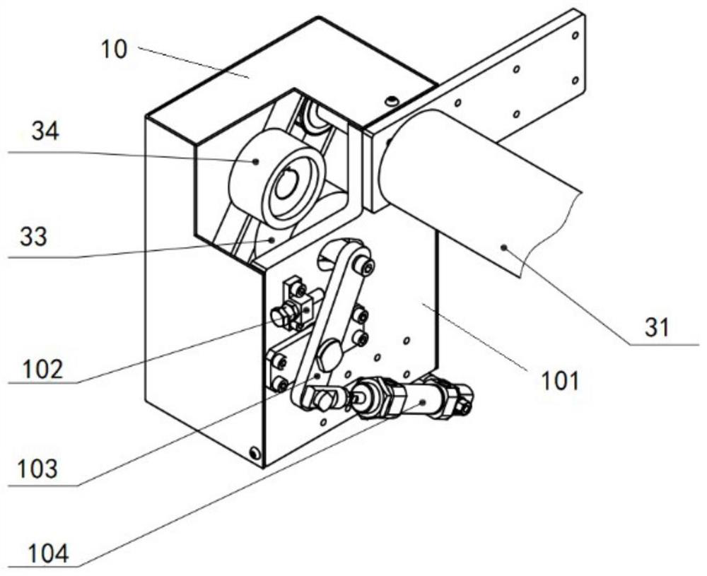 Lifting belt conveying mechanism with separable transmission