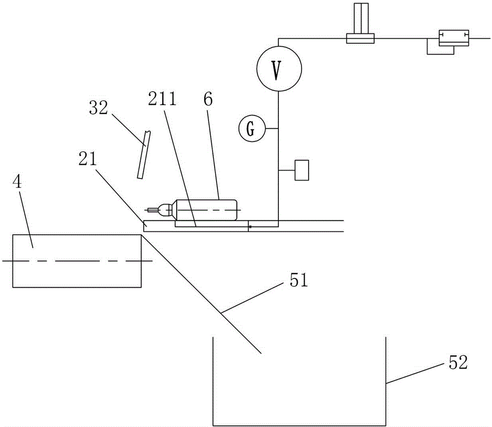 Rejection device and plastic bottle blowing-filling-sealing integrated machine with the same