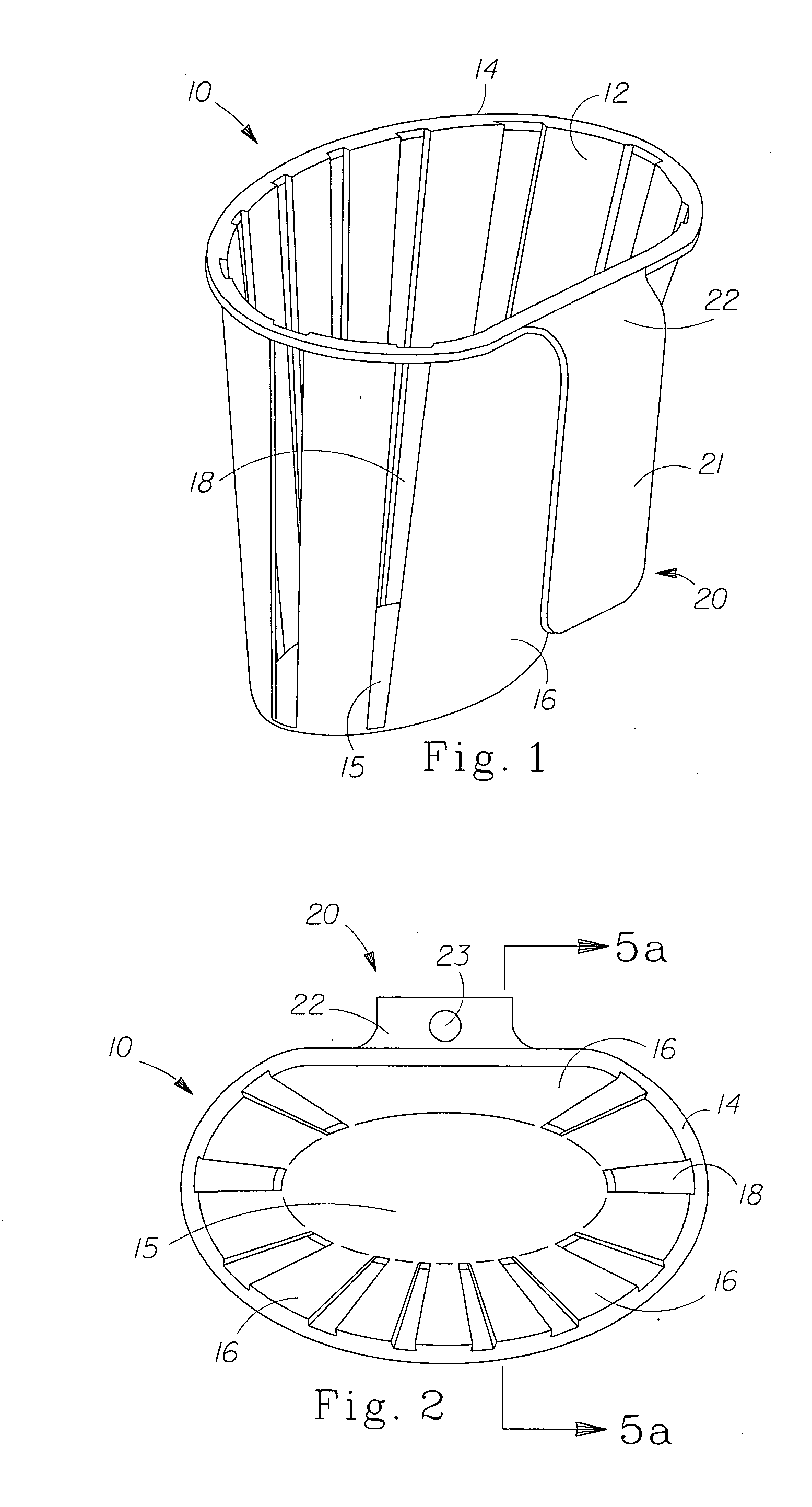 Dispensing device for liquid detergent compositions