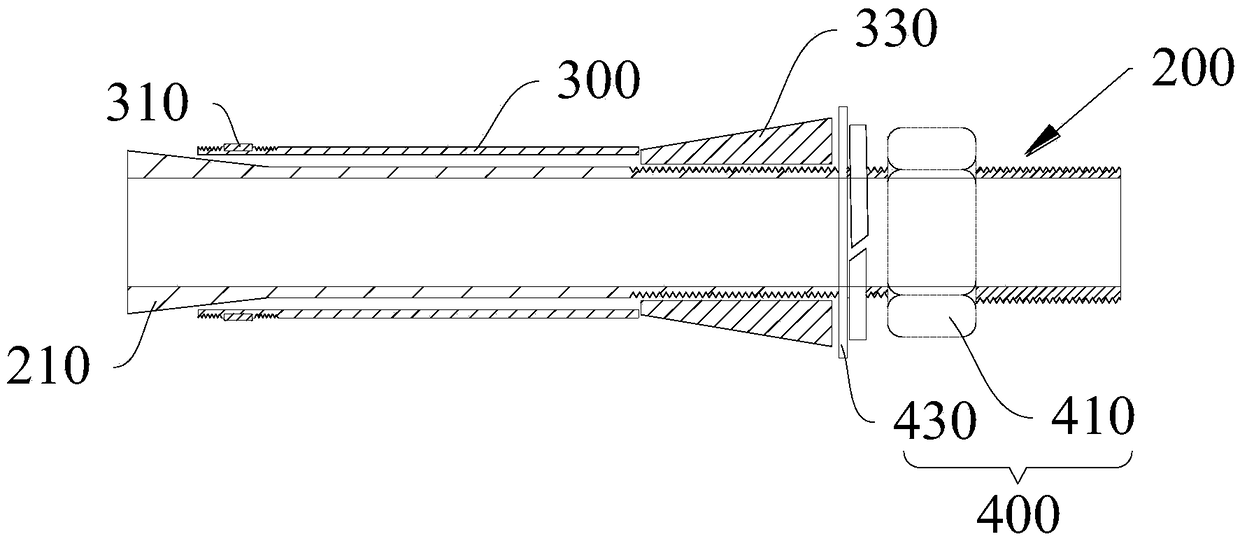 Steel pipe grouting connector and grouted steel pipe connecting method