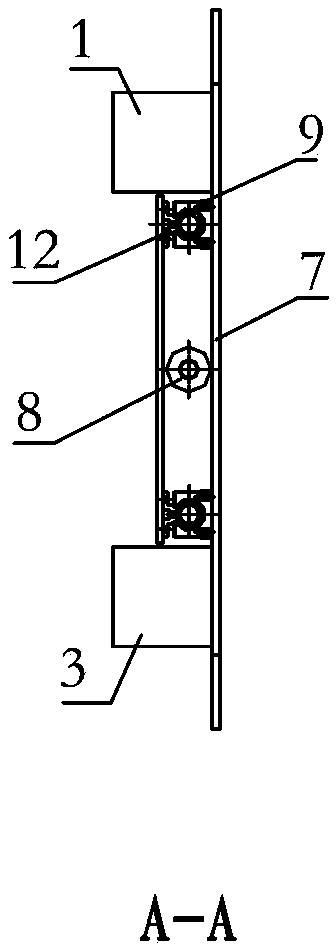 Robot running mechanism with dual purpose of overwater and underwater operations