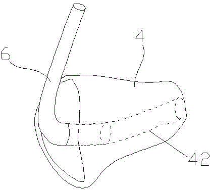 Soft ear die punching tool and punching method using same