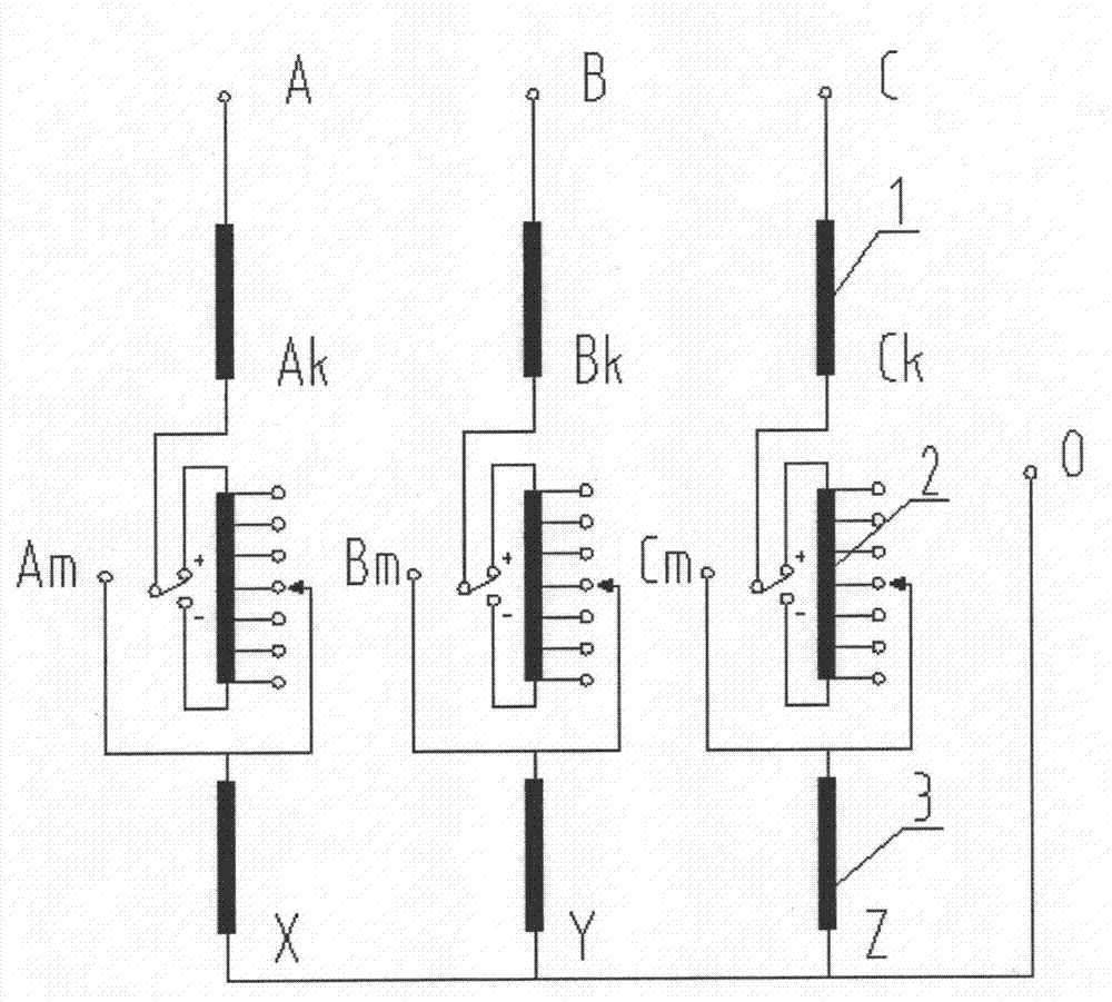 Voltage regulating method for three-phase loaded voltage-regulating self-coupling transformer