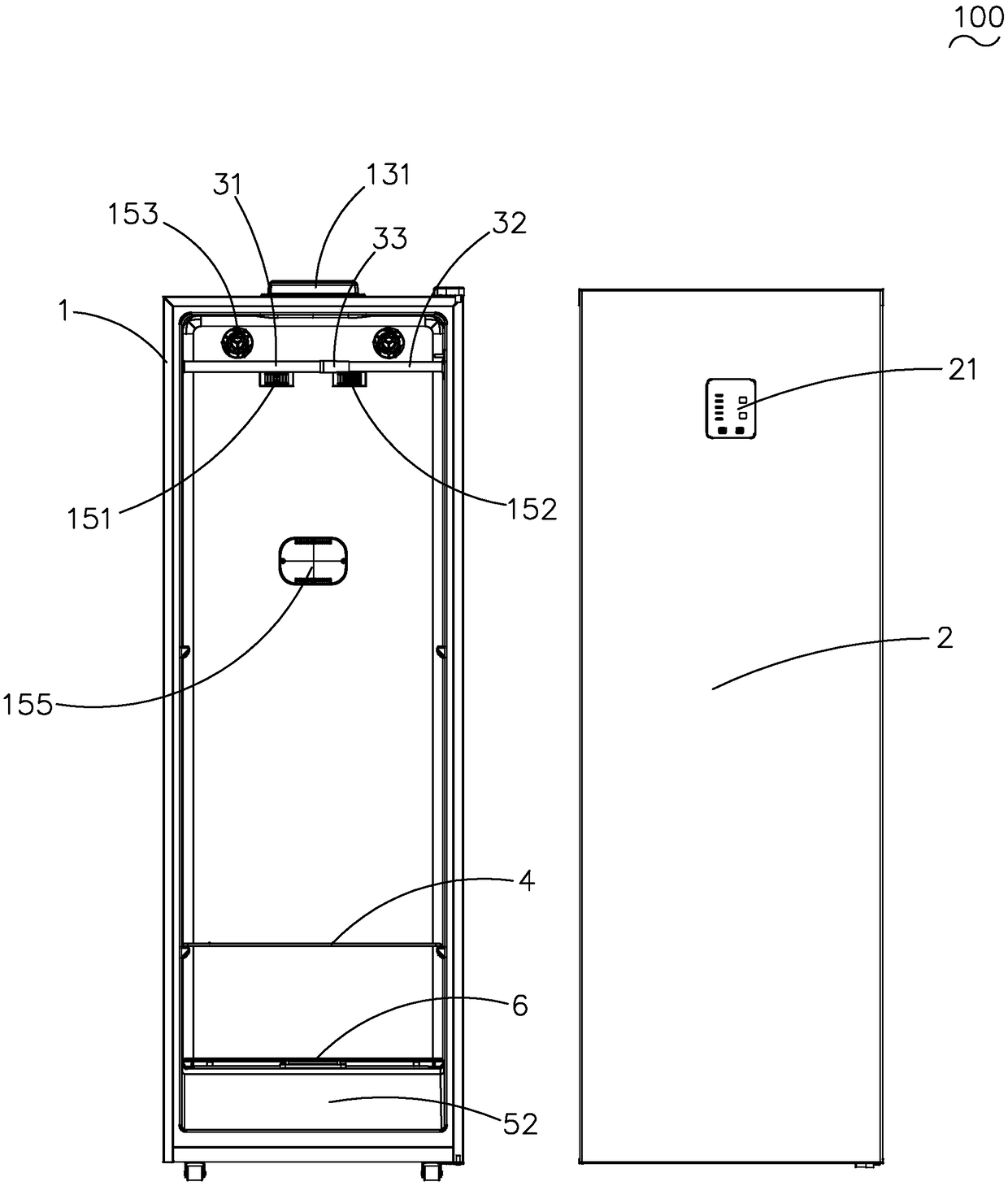 Intelligent wardrobe with water collecting and discharging functions