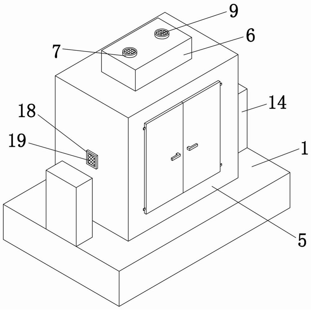 Low-voltage power distribution cabinet with protection structure