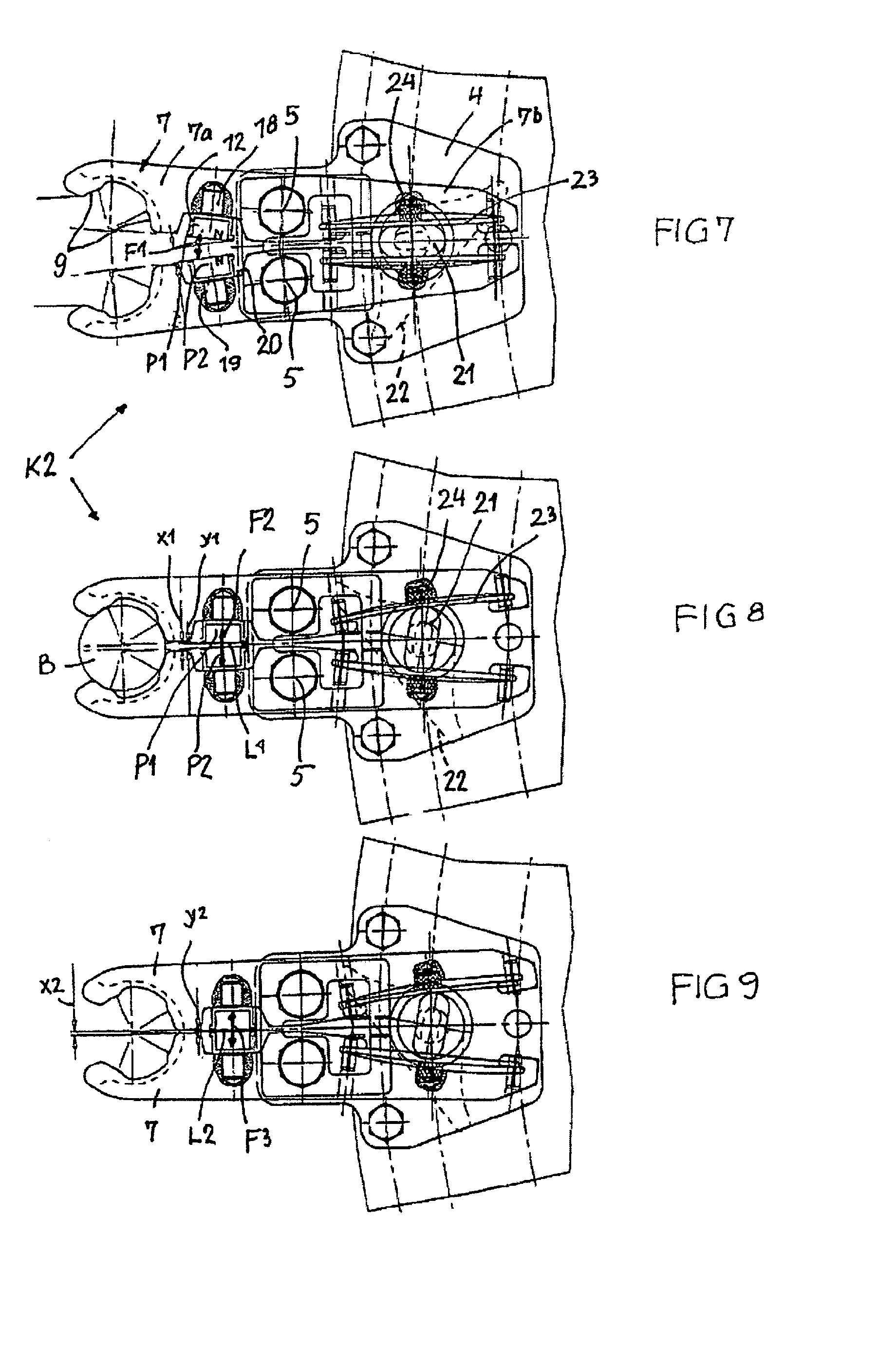 Claw for a container transporting system