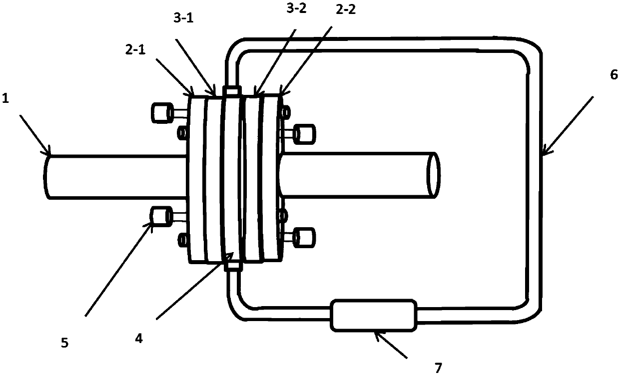 A ring-shaped vehicle exhaust temperature difference power generation device