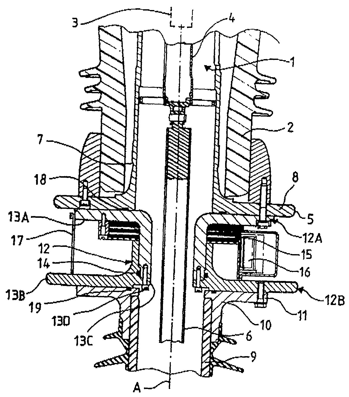 Gas-insulated circuit-breaker with an integrated electronic current transformer