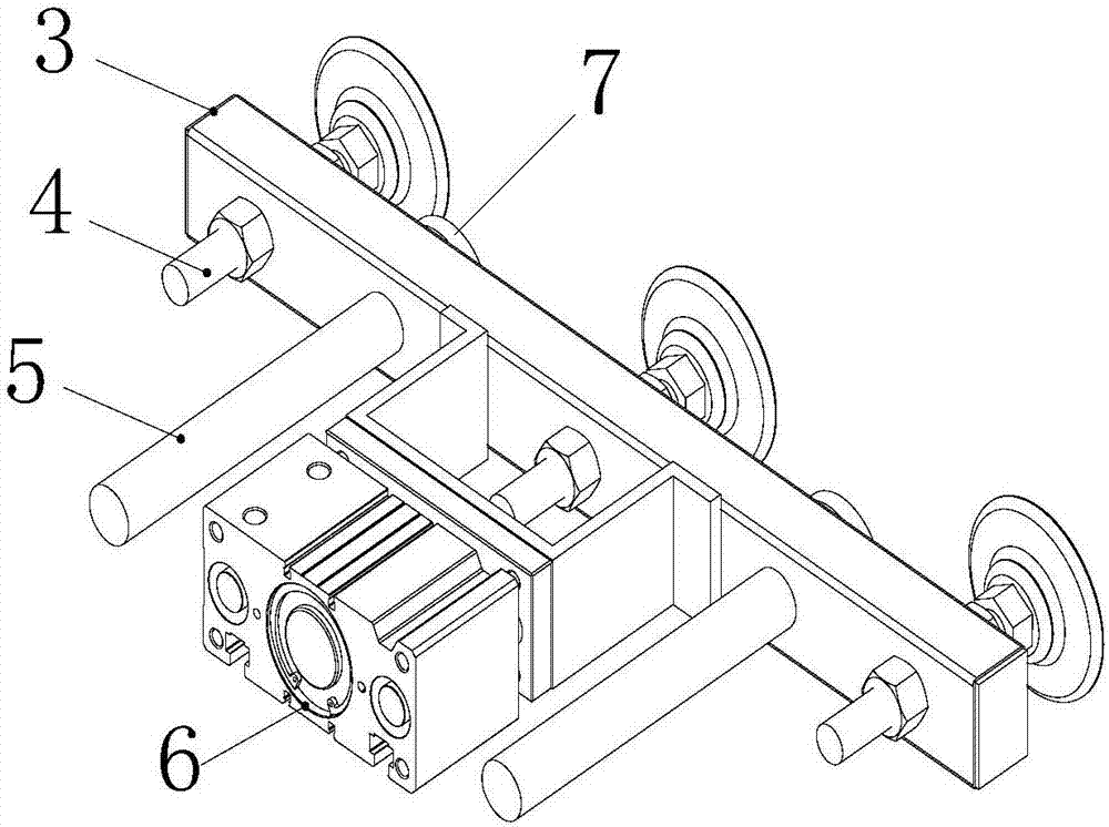 Negative-pressure pre-stripping device and method for cathode zinc plate