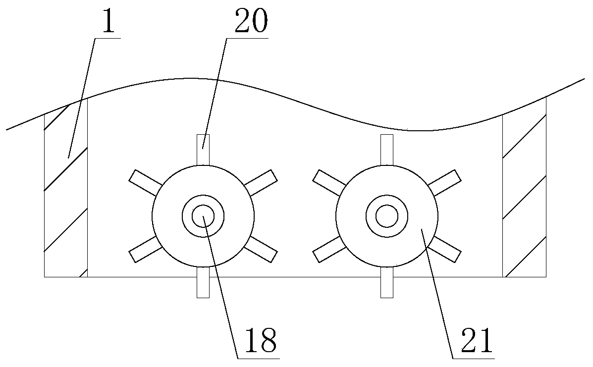 High-efficiency opener with dust removal function