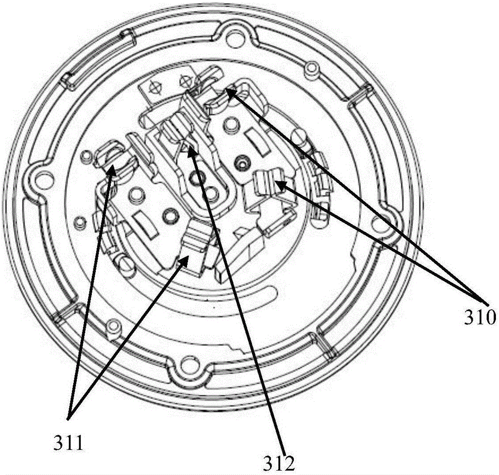 Novel power source tapping integrated device