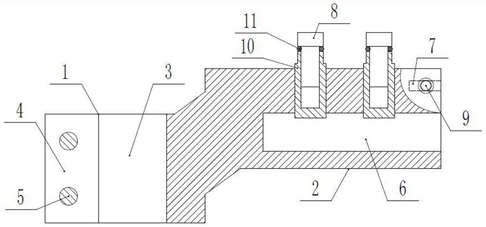 Special wire clamp for voltage loop of metering device