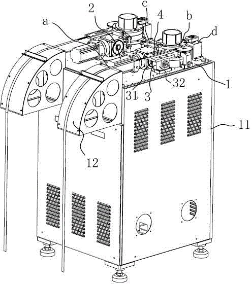 Automatic winding device of motor stator iron core