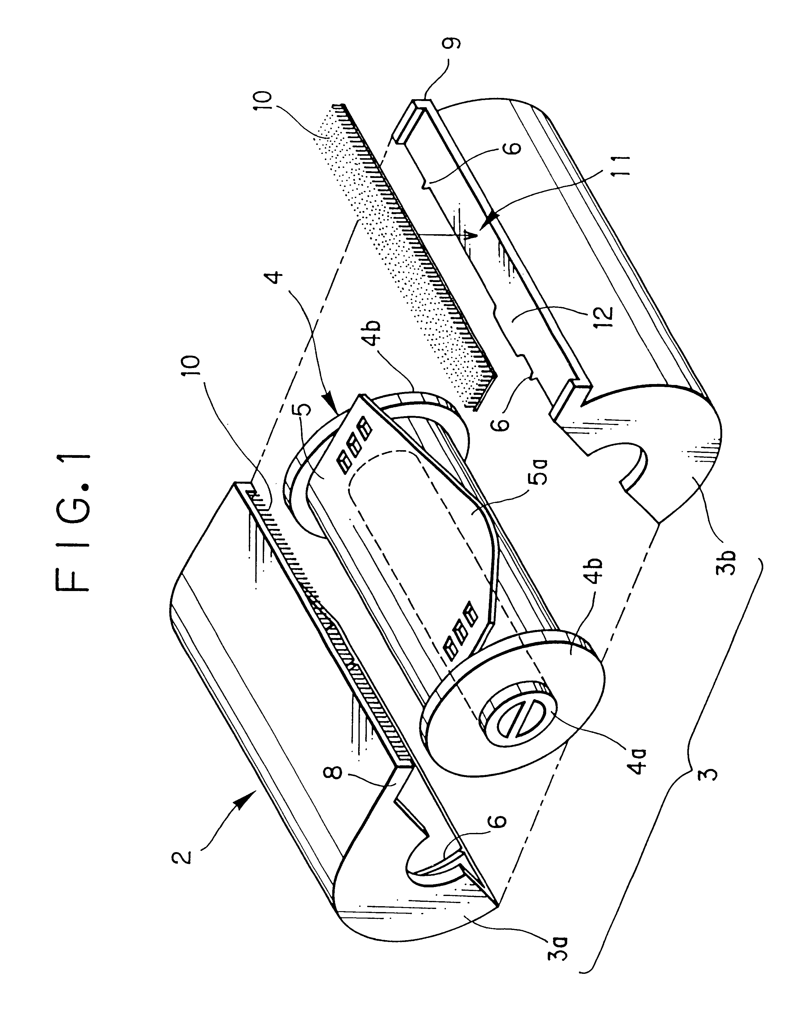 Apparatus for manufacturing photographic film and photographic film cassette