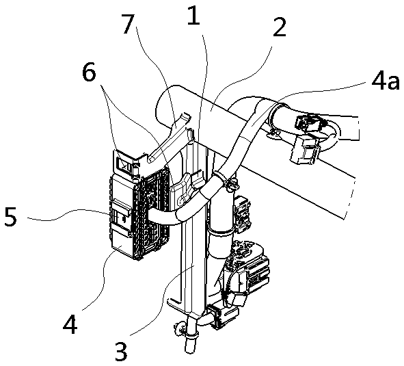 Fuse box mounting structure
