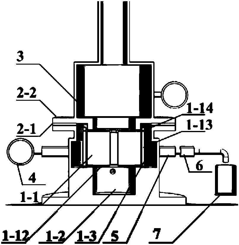 Constant-head multidirectional seepage test device for bituminous mixture