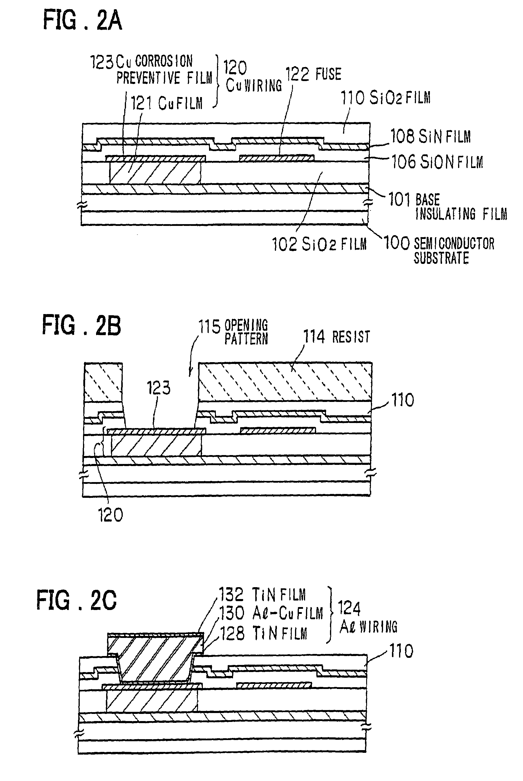 Fuse structure for semiconductor integrated circuit with improved insulation film thickness uniformity and moisture resistance