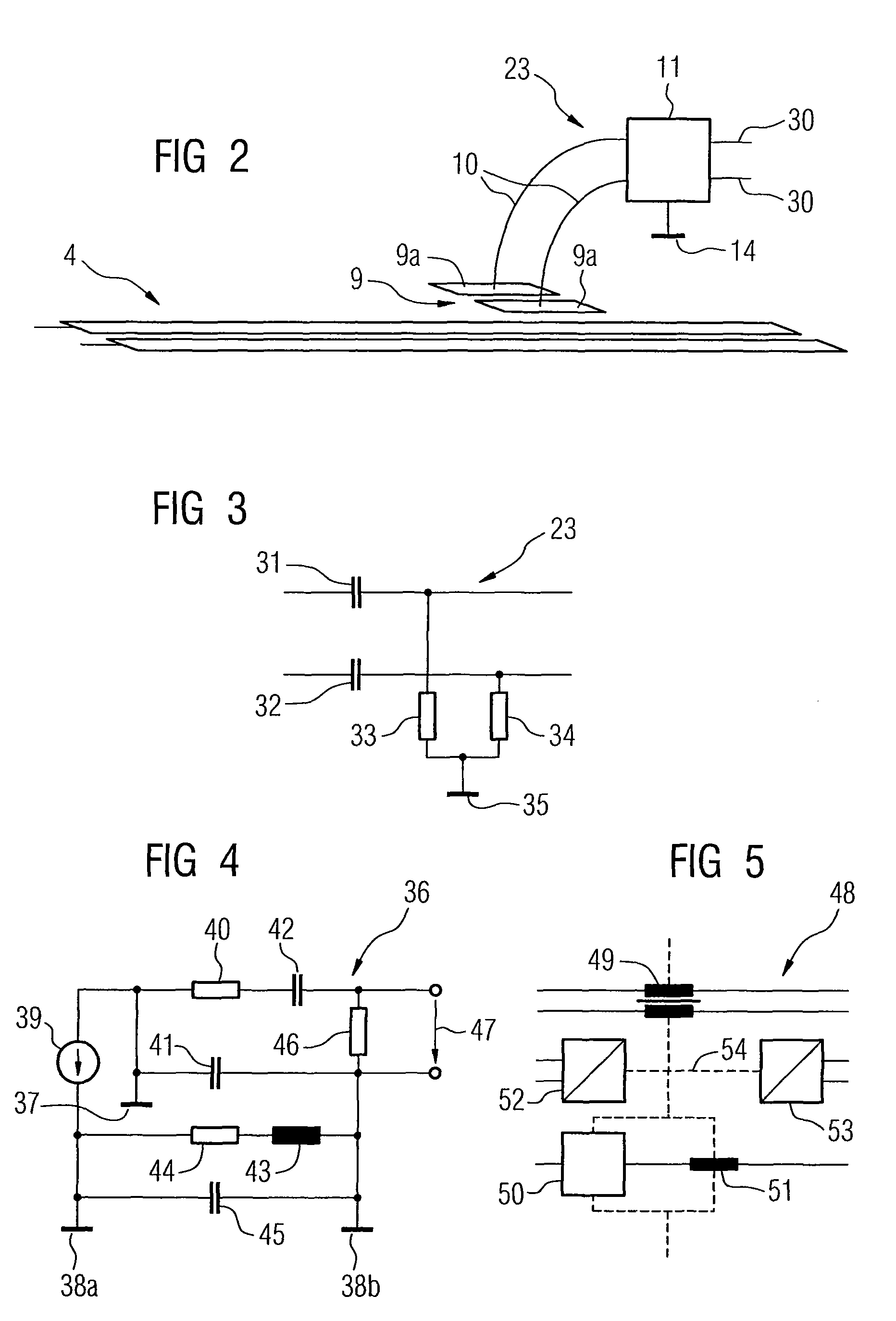 Contactless transmission of a differential signal between a transmitter and a receiver