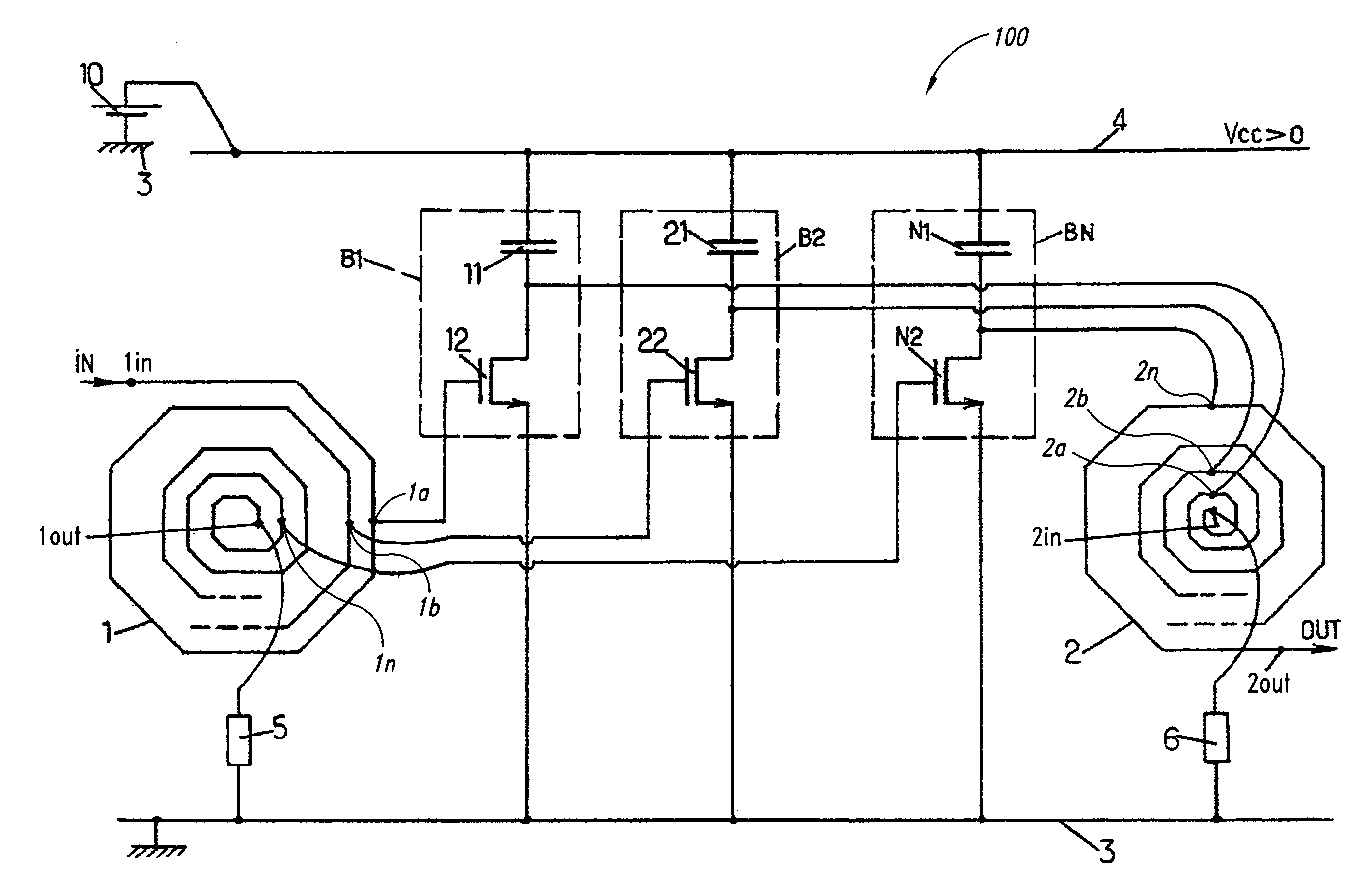 Electronic signal amplifier and method and article for determining the gain of such an amplifier