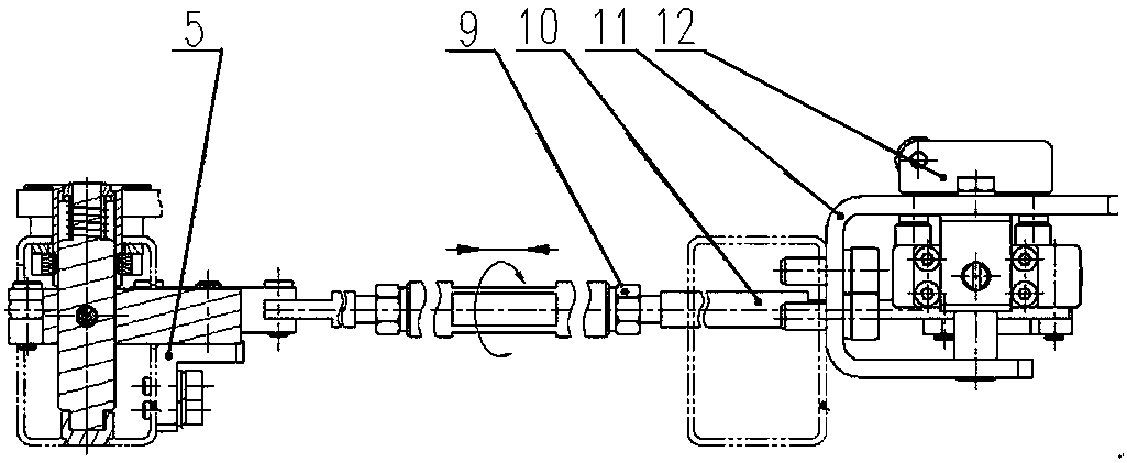 Linkage mechanism and safety door manual unlocking device