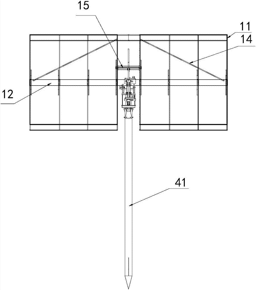 Sunlight tracking and reflecting device