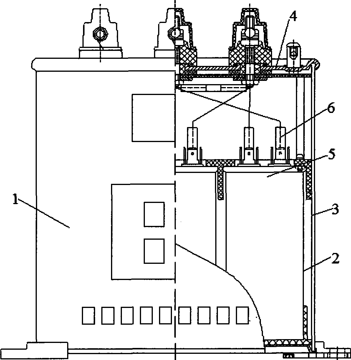 Electric capacitor of dry construction