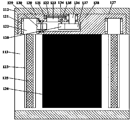 Low magnification and high magnification light-concentration solar cell