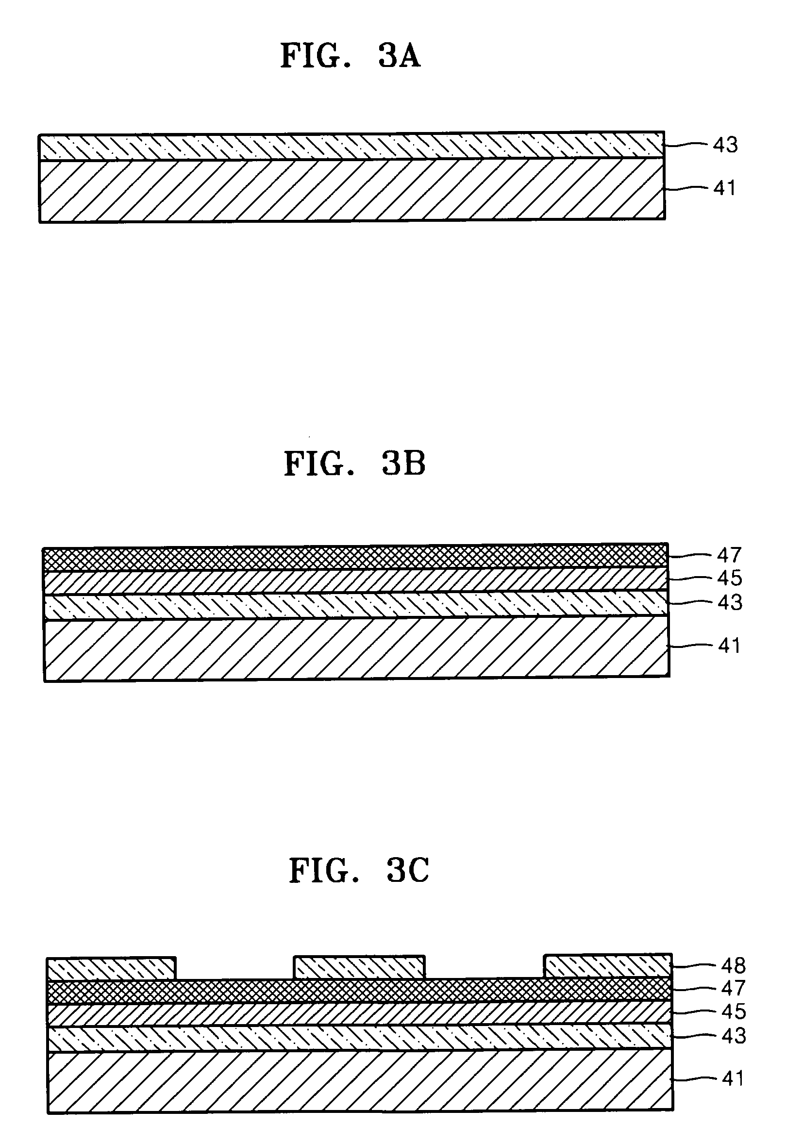 Magnetic tracks, information storage devices using magnetic domain wall movement, and methods of manufacturing the same