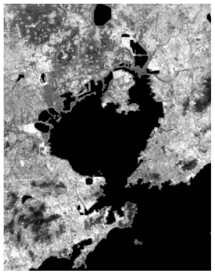 Method for identifying ship violation closing AIS behaviors by using high-resolution satellite images