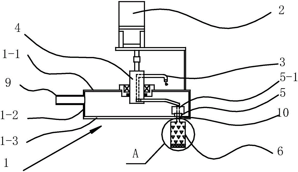 Integrated automatic treatment device for removing oil-containing wastewater particles and purifying oil
