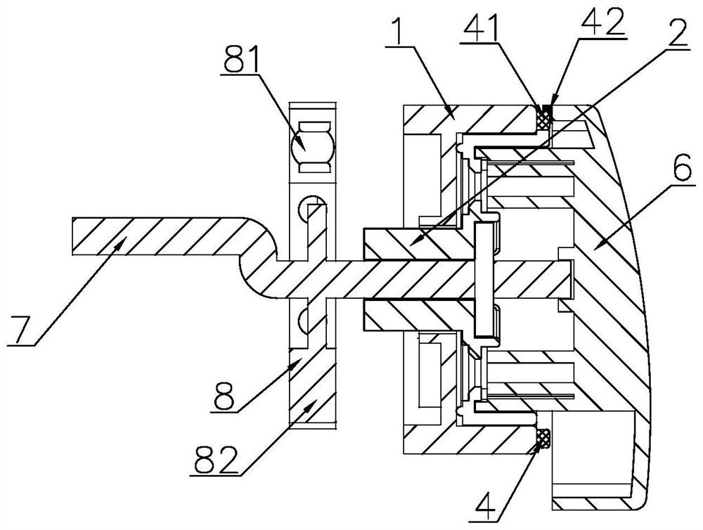 Oblique knife cut-off type disposable drawer lock structure