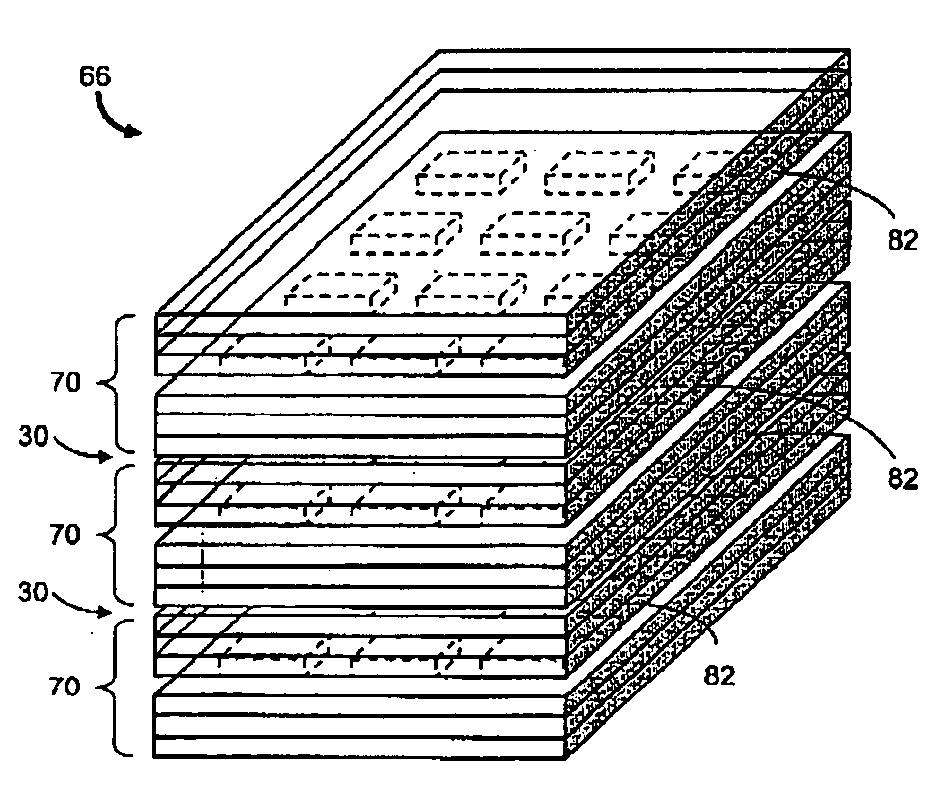 Electromagnetic coupling connector for three-dimensional electronic circuits