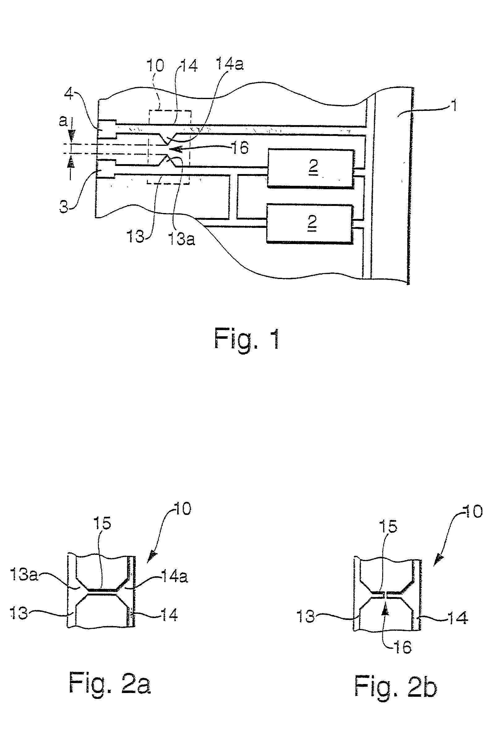 Device for protecting an electric and/or electronic component arranged on a carrier substrate against electrostatic discharges