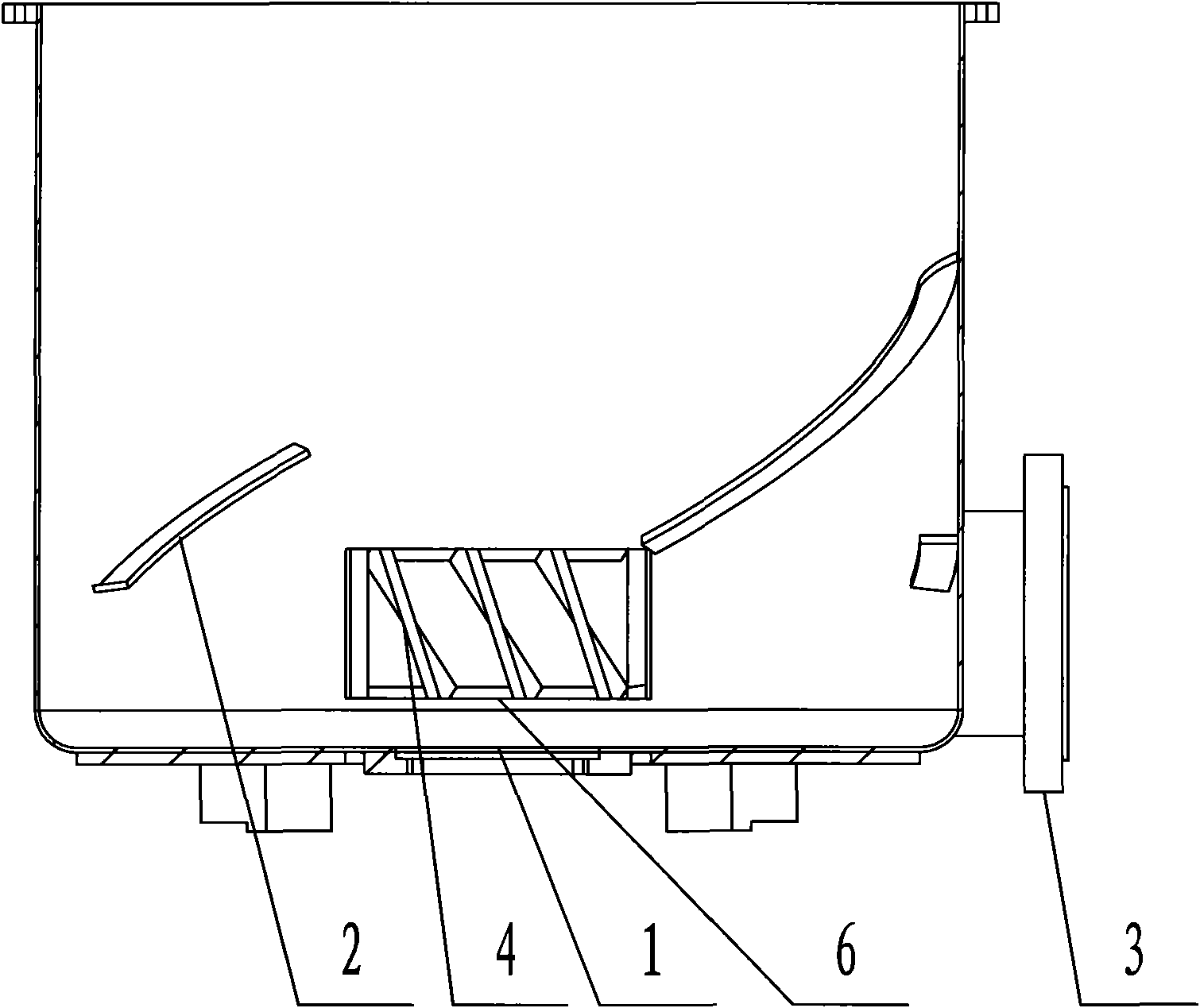 Feeding device in waste plastic cutting and compacting extrusion granulator