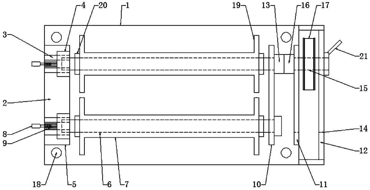 Spinning cloth rolling device facilitating replacement and detachment