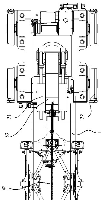 Chain frame device and dual-purpose vehicle for road and rail