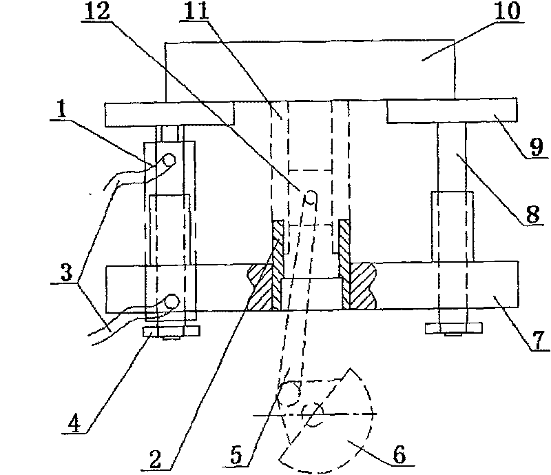 Testing bench frame and method for engine with variable compression ratio