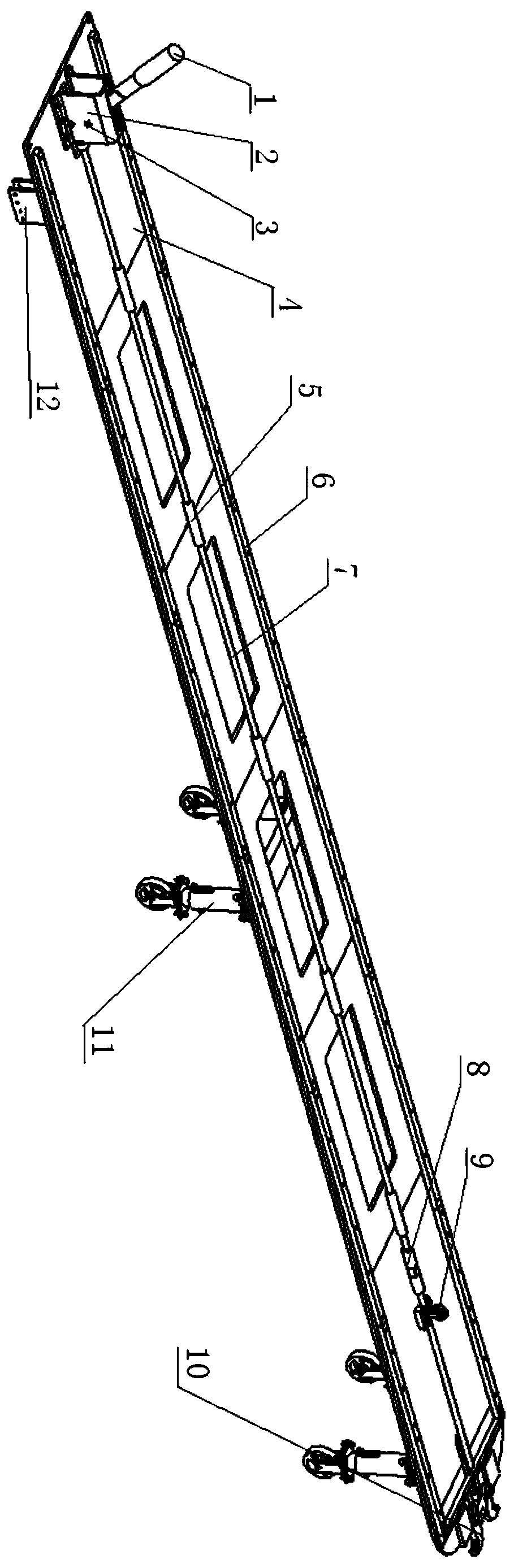 A mine-catching and carrying mechanism support device used in torpedo loading and unloading equipment