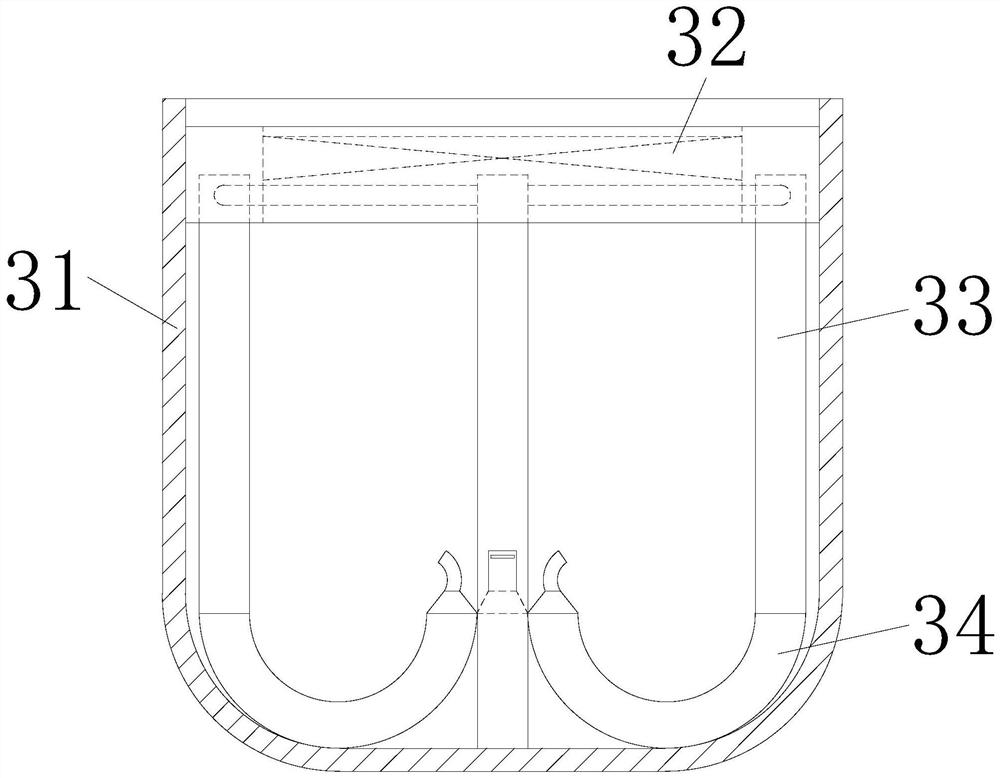 A vacuum fryer in which steam pressure moves ingredients to be heated evenly