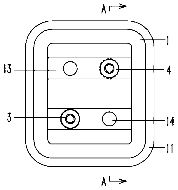 A detachable insulating and isolating seat on a tap terminal of a dry-type transformer