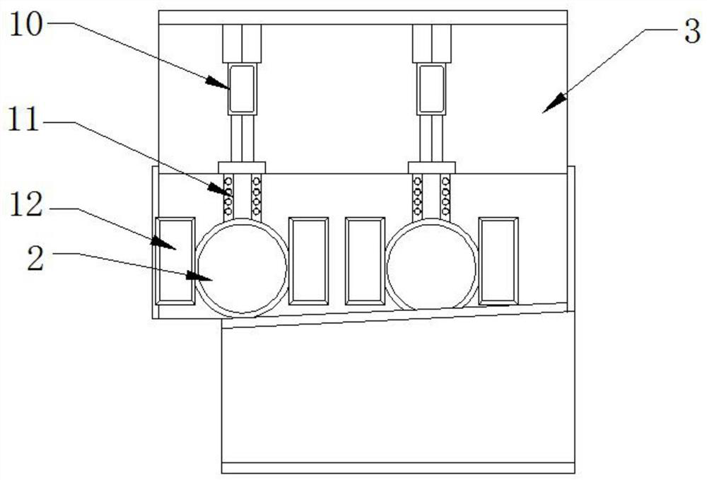 Lithium battery pressing plate assembling machine with positioning and antiskid functions