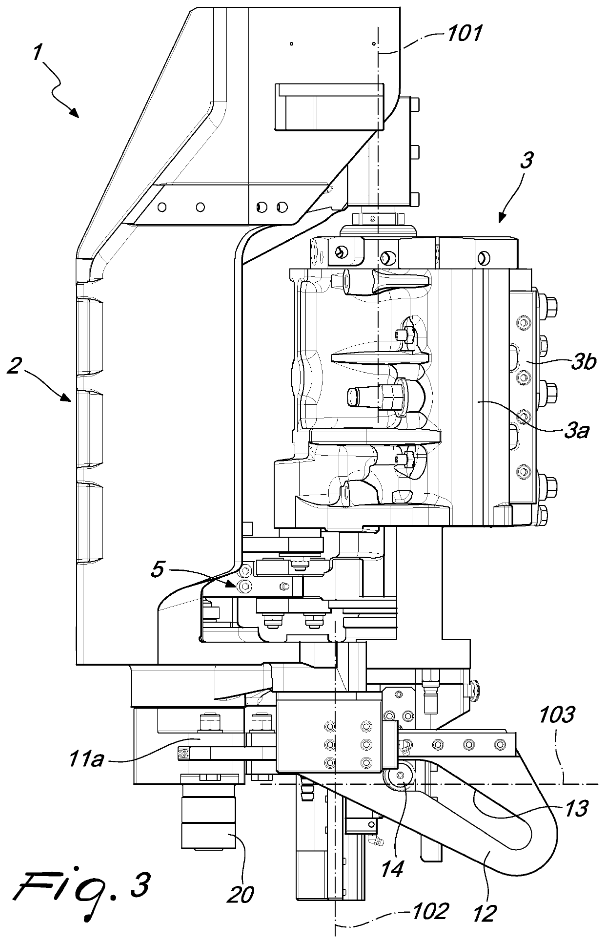 Device for blow molding containers