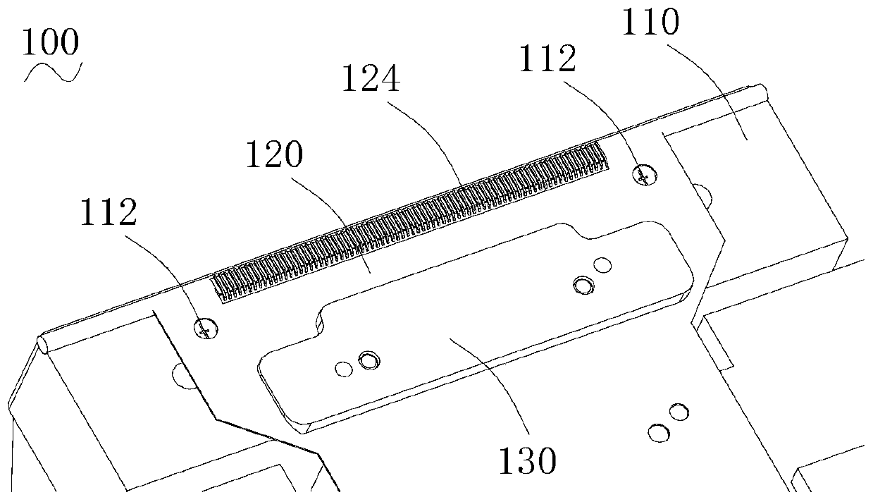 Alignment mechanism and alignment system of display body and flexible circuit board