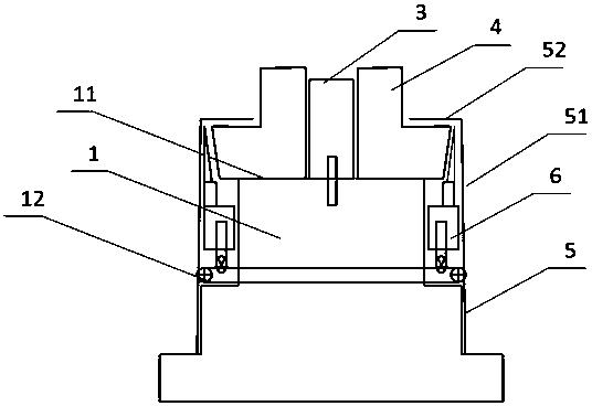 Riveting-free connecting tool with synchronous elastic adjusting device