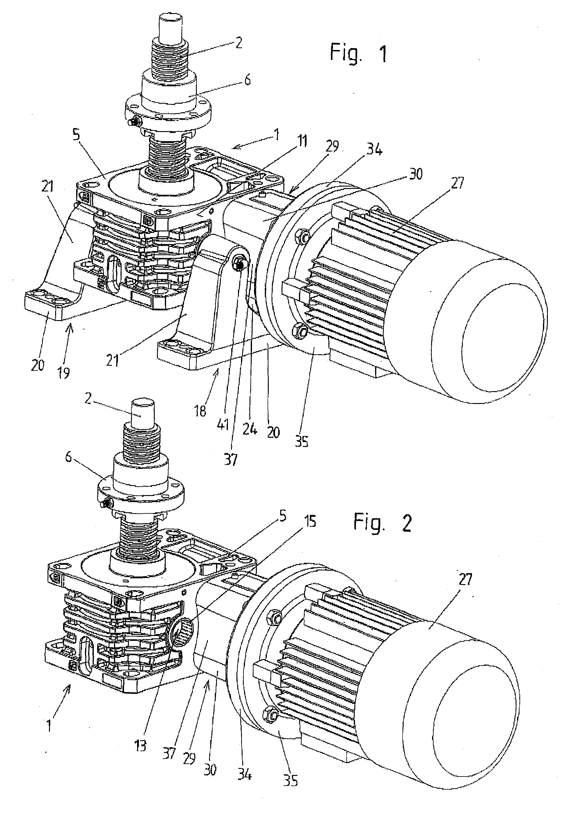 Adjusting device for positioning a load